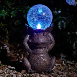 Smart Solar - Solar Powered Gazing Frog